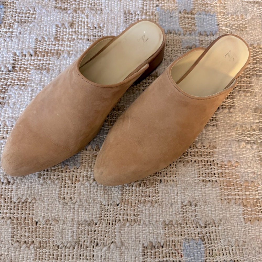 Nisolo Mariella Suede Nubuck Heeled Mules 8.5